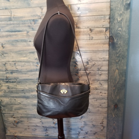 Vintage Bags Vtg Etienne Aigner Leather Purse Gold Logo Poshmark